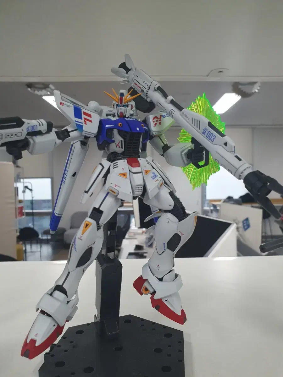 thumbnail-4